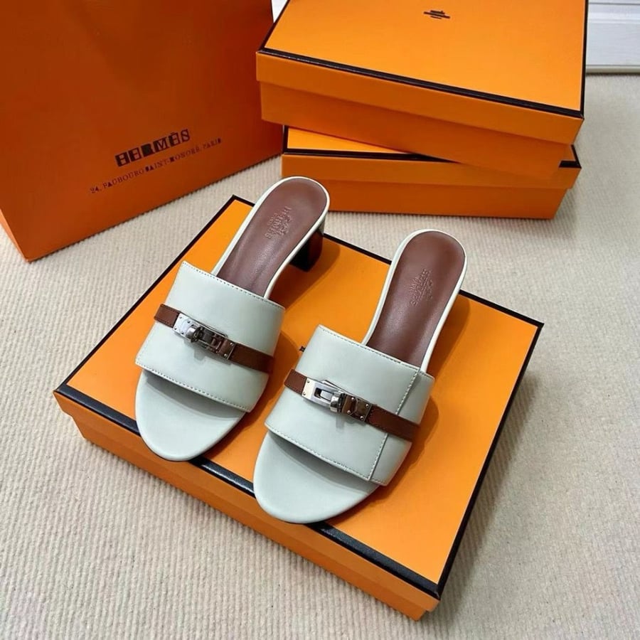 Hermès heels