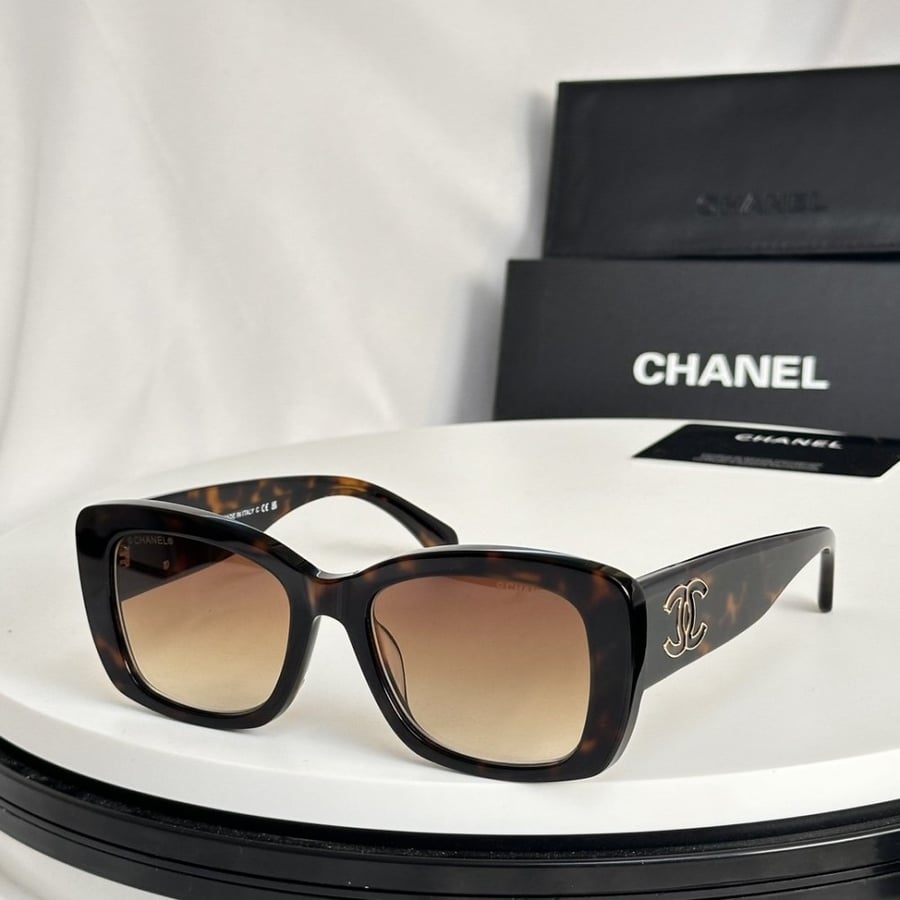 Chanel sunglasses