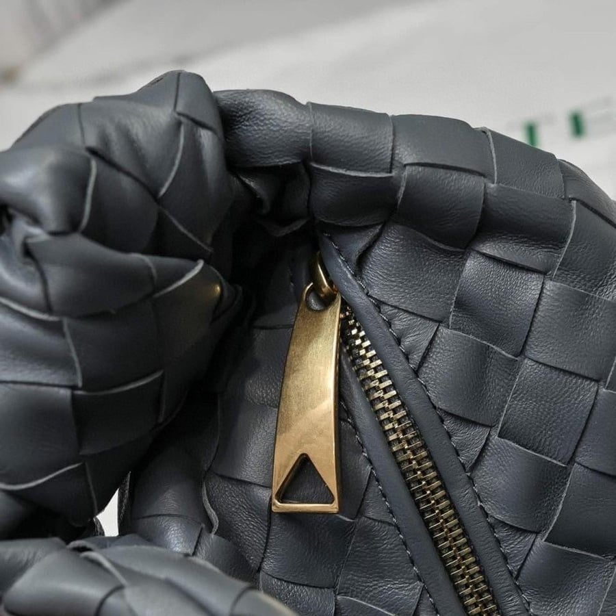 Bottega veneta 23cm
