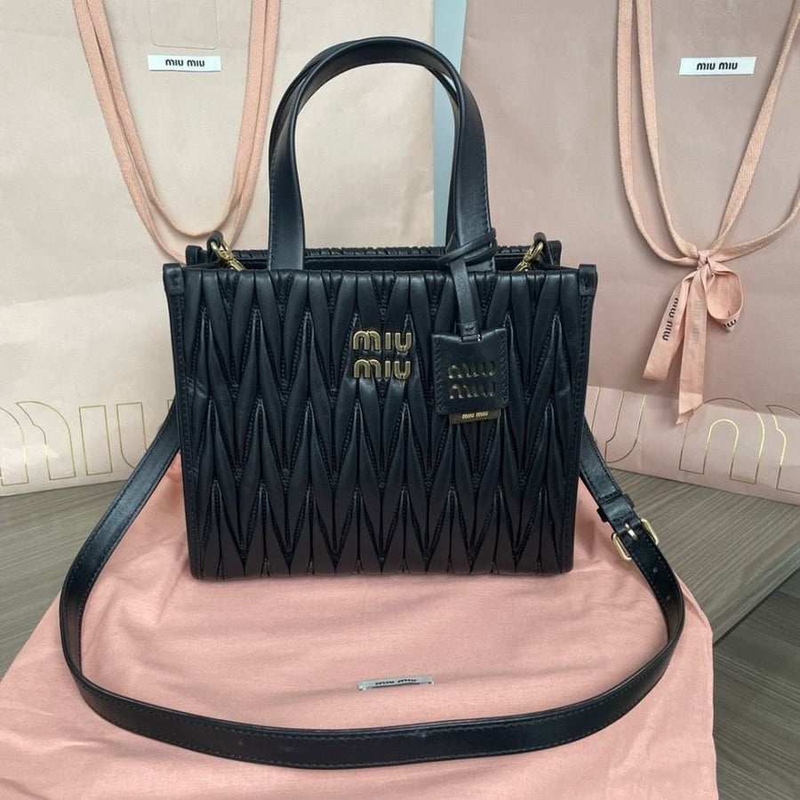 Miu Miu 24cm