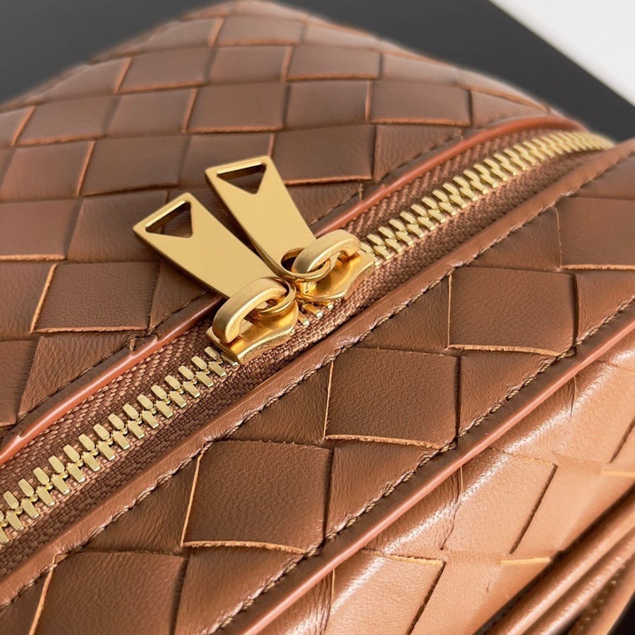 Bottega veneta 18cm