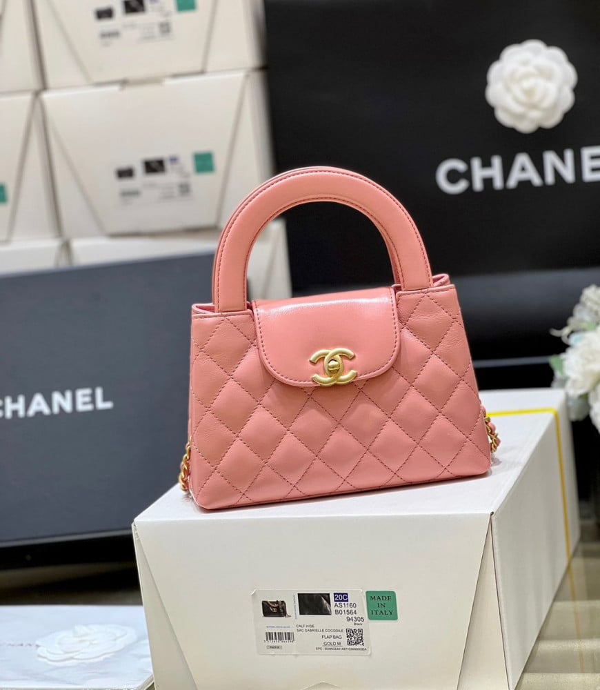 Chanel 19cm