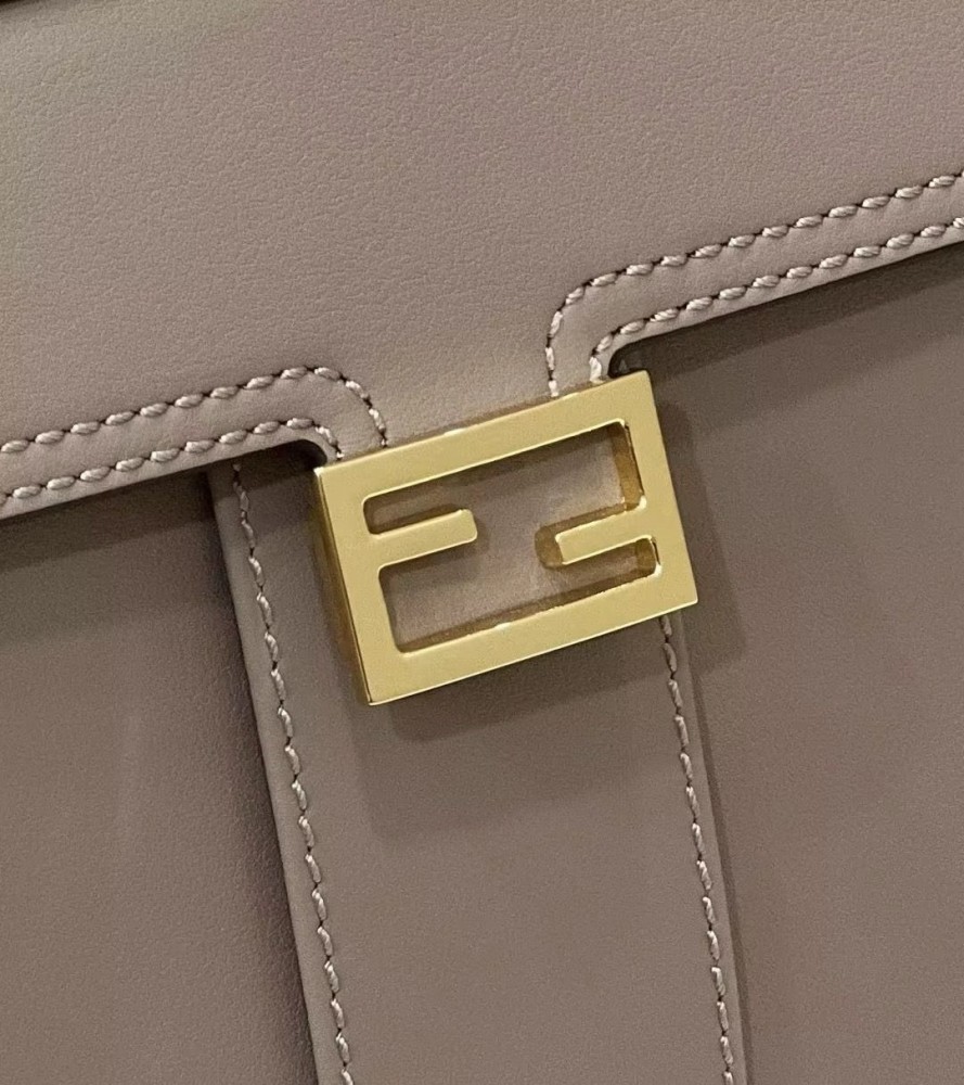 Fendi 23cm