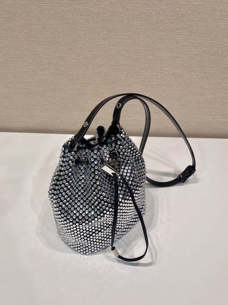 Prada 16cm