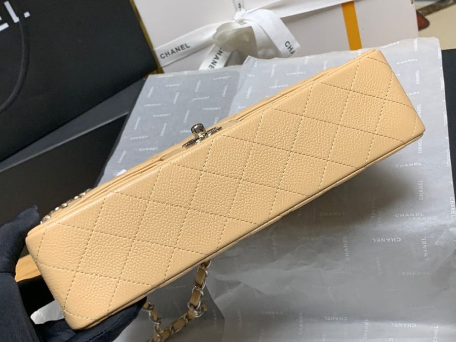 Chanel 25cm