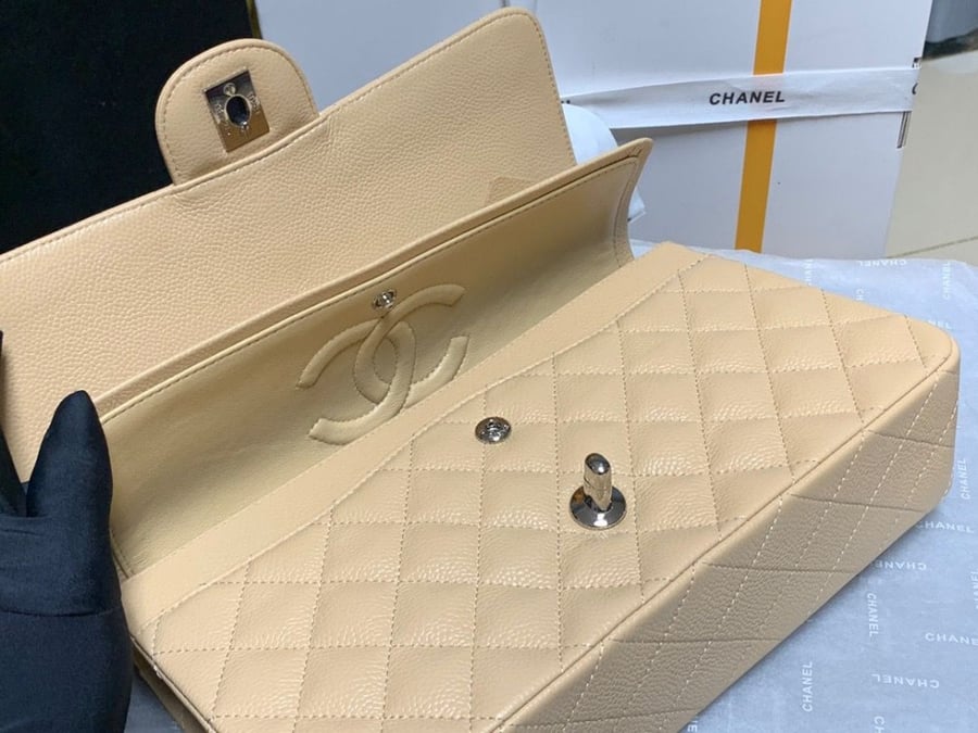 Chanel 25cm