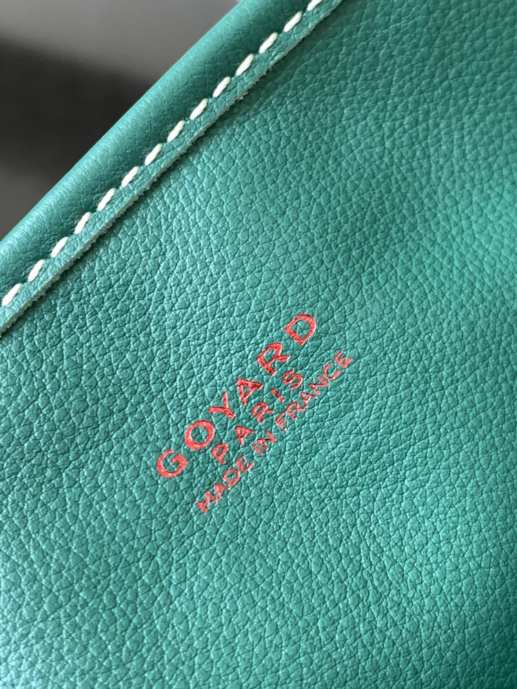 Goyard 20cm