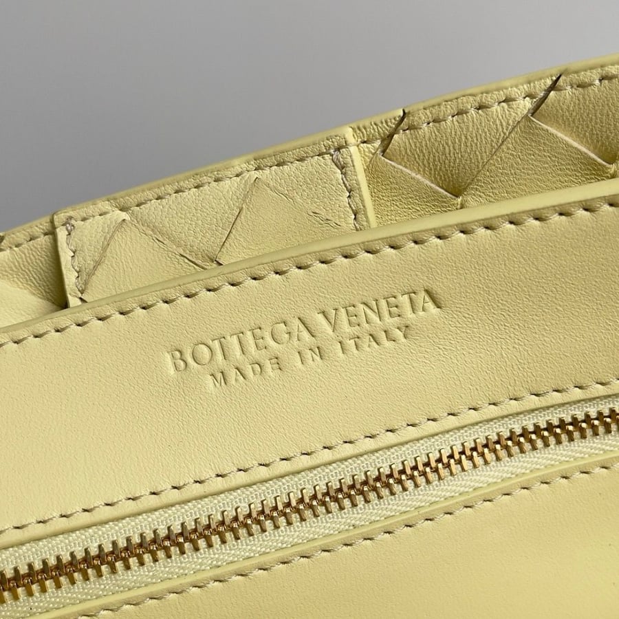Bottega veneta 32cm