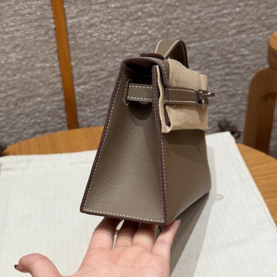 Hermès 22cm