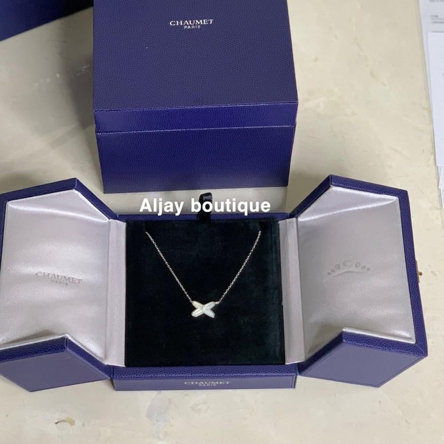 Chaumet necklace