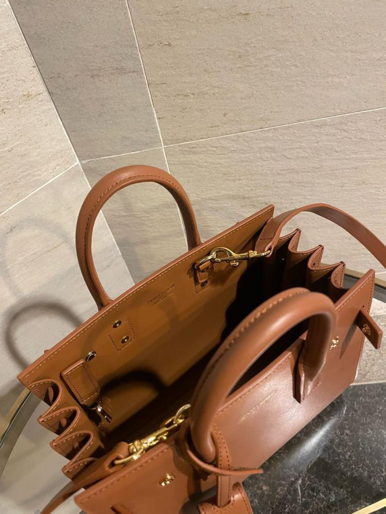 YSL 22cm