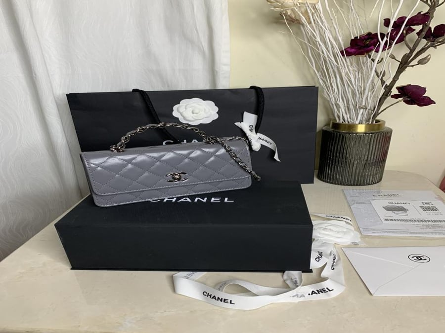 Chanel 18cm