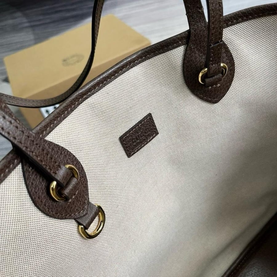 Gucci 38cm