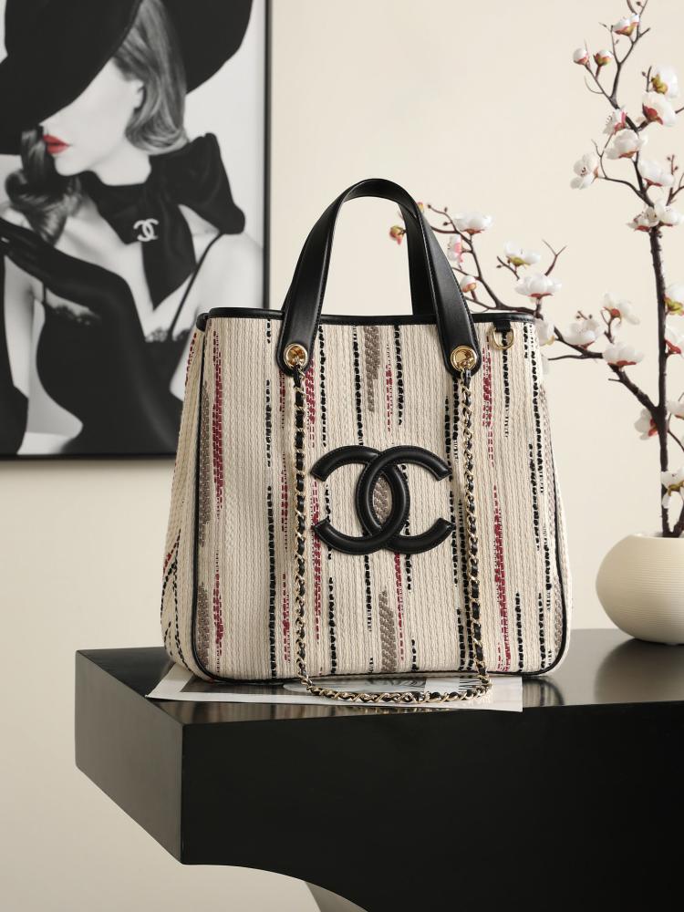 Chanel 33cm