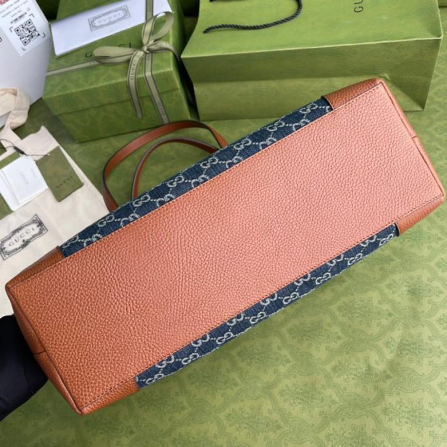 Gucci 38cm