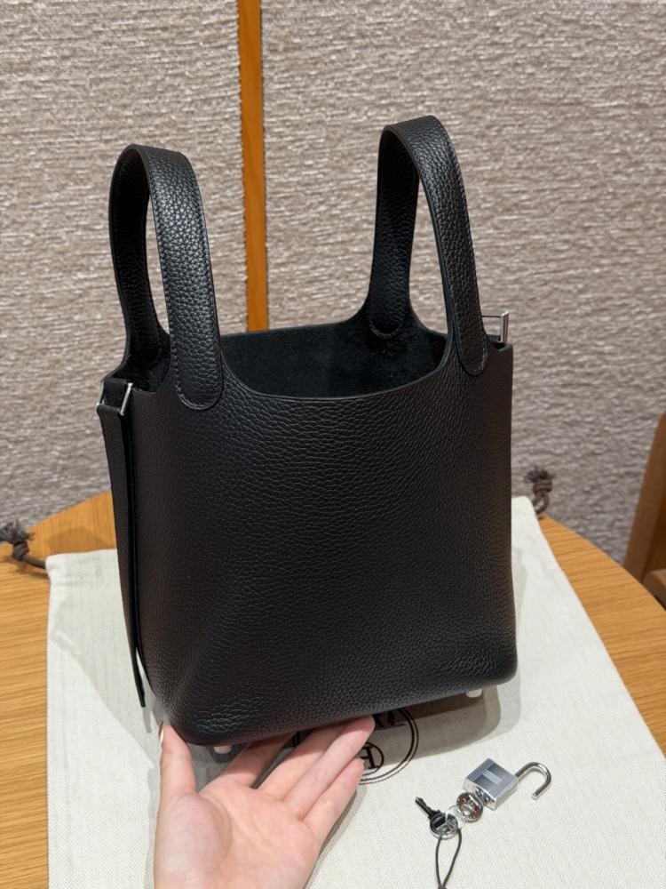 Hermès 18cm