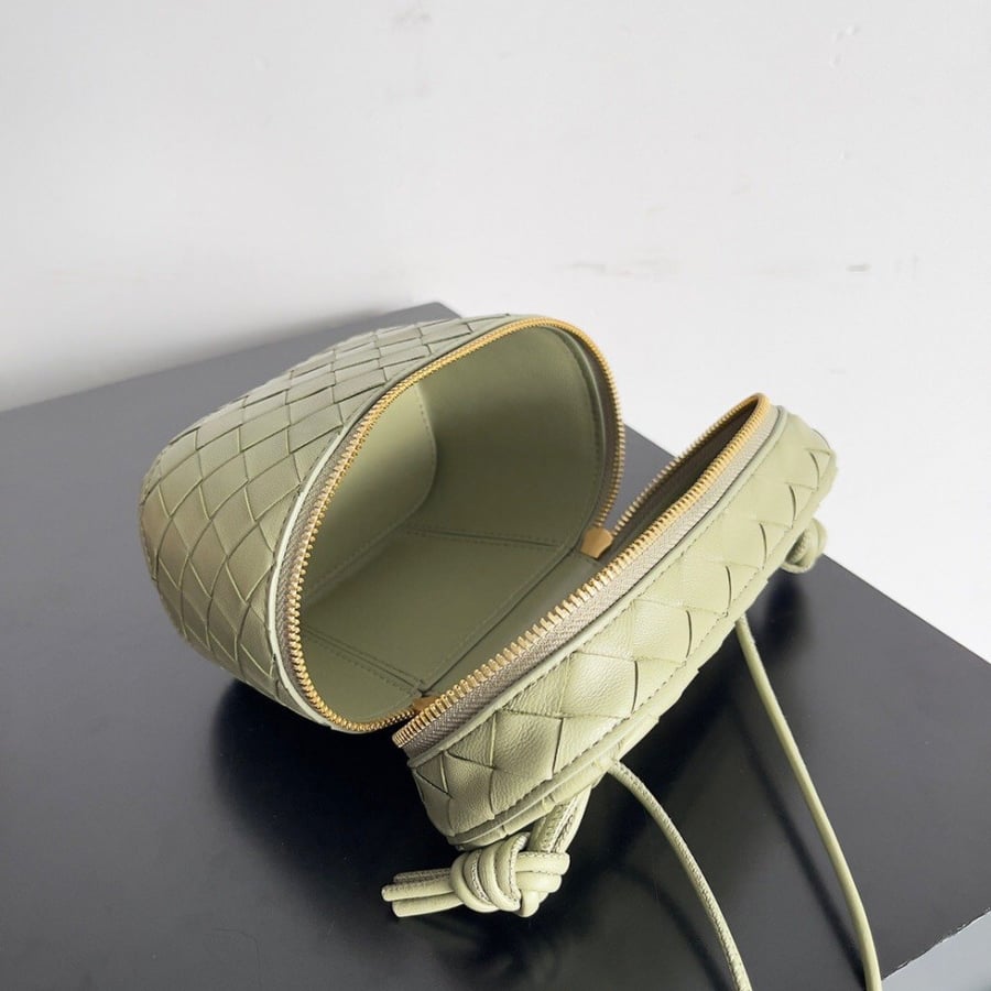 Bottega veneta 18cm