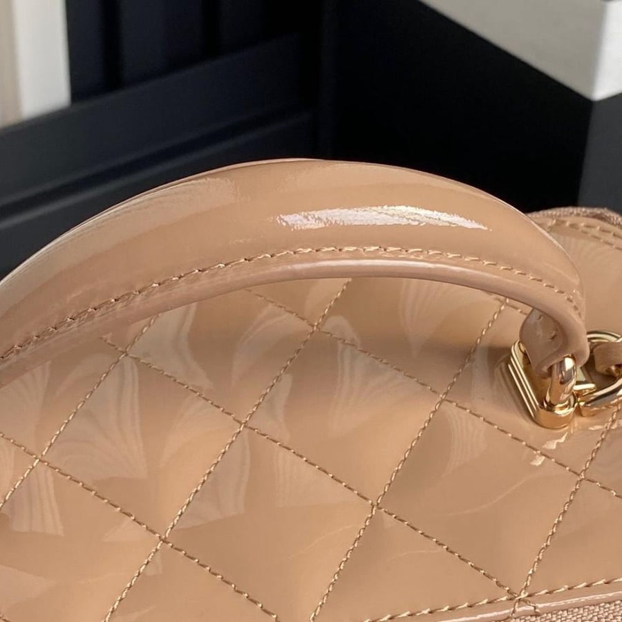 Chanel 17cm