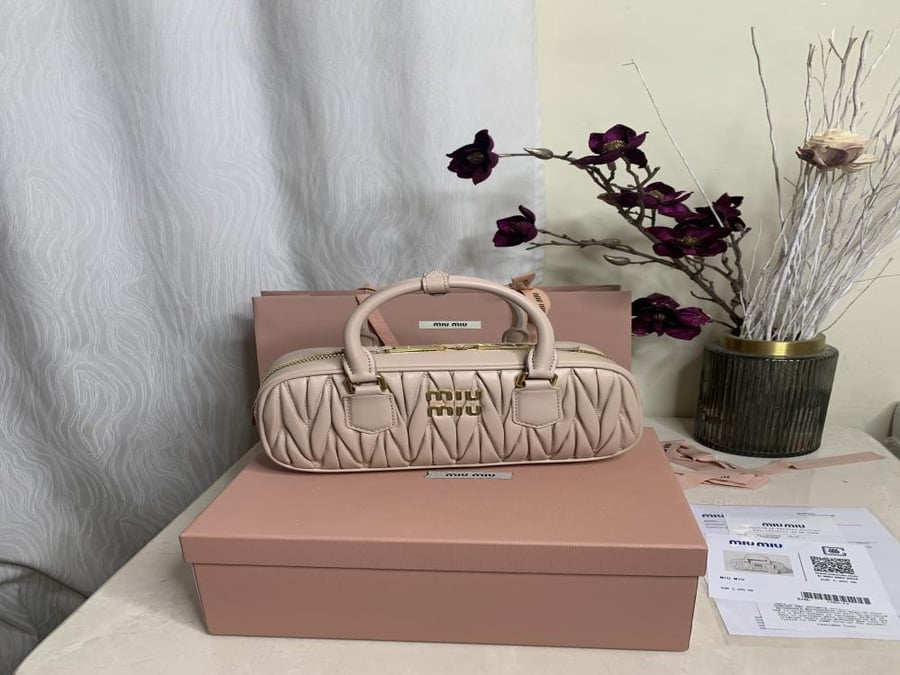 Miu Miu pink powder 22cm