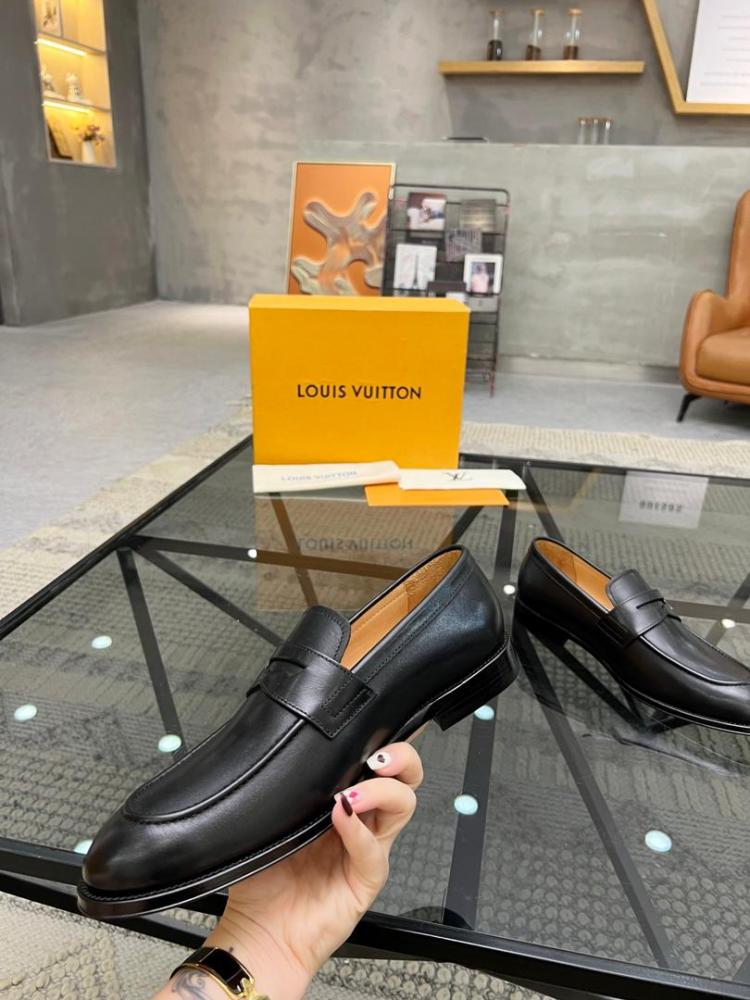 LV Men