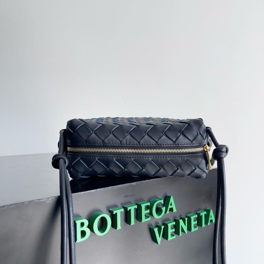 Bottega veneta 17cm