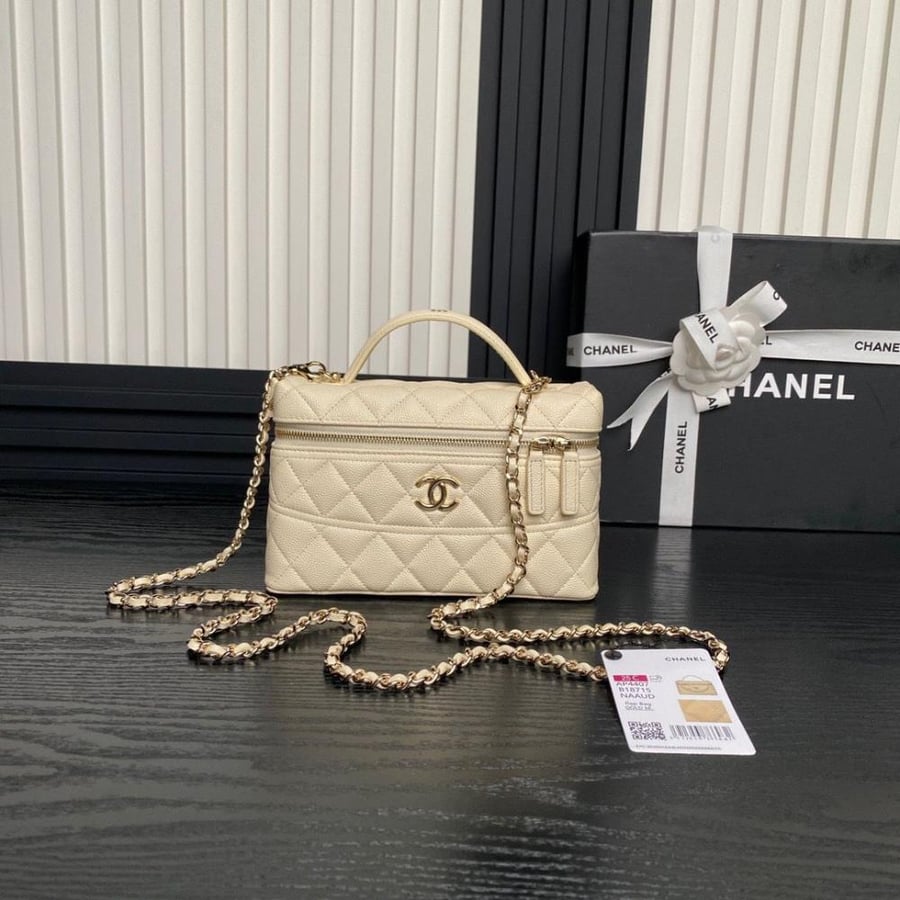 Chanel 17cm