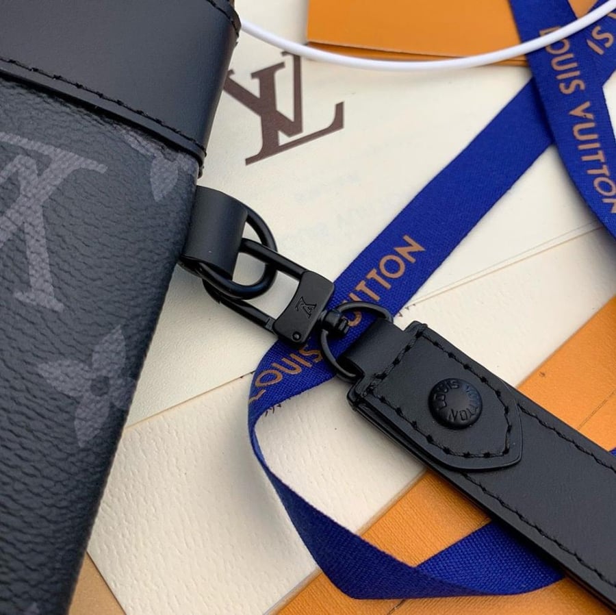 Lv pouch