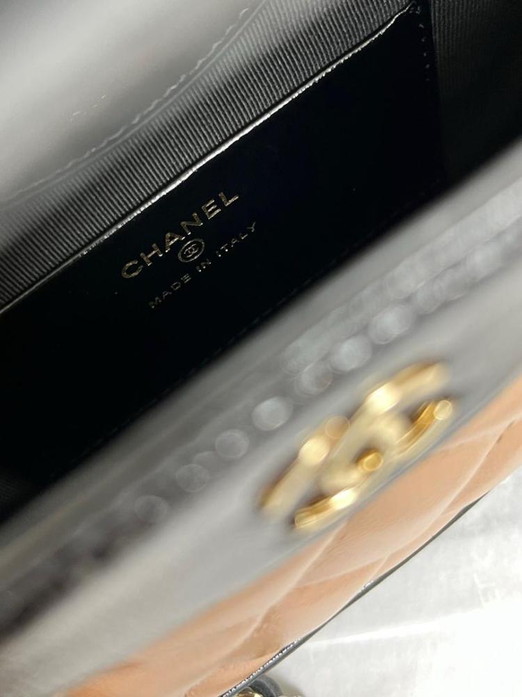 Chanel 18cm
