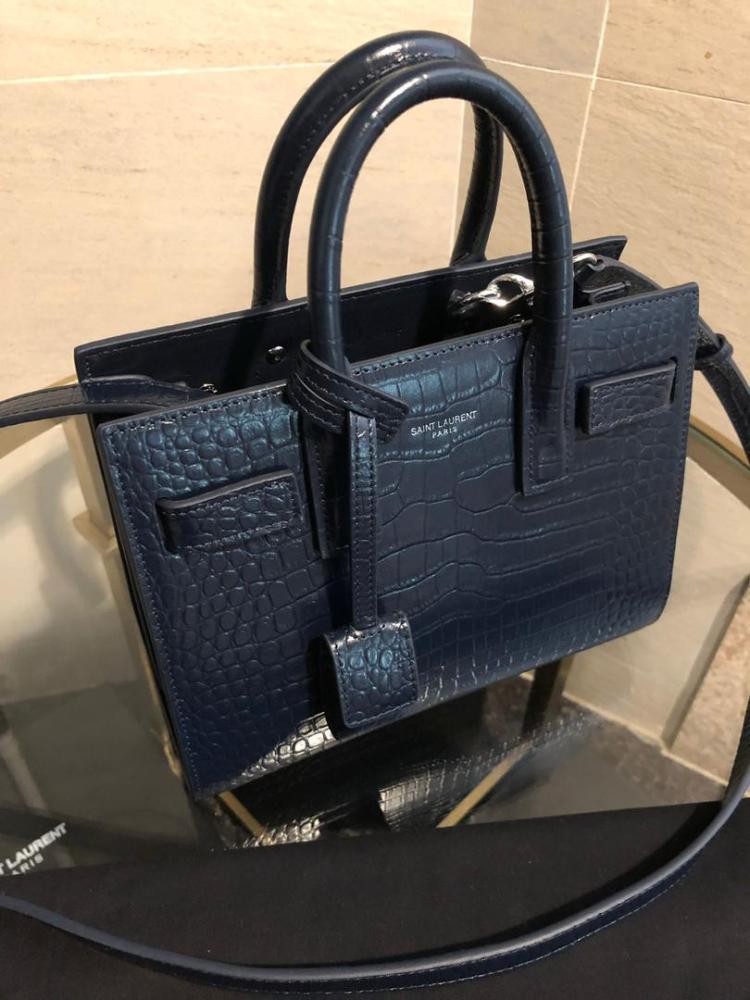 YSL 22cm