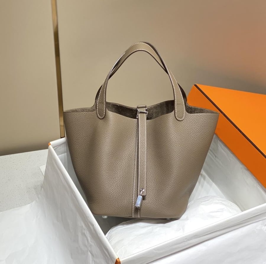 Hermès 18cm