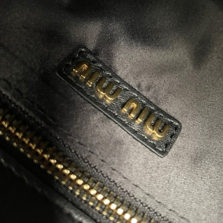 Miu Miu 24cm