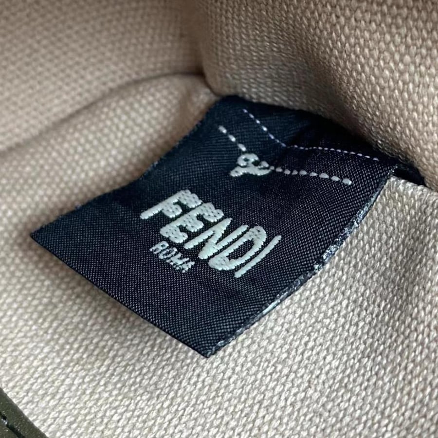 Fendi 19cm