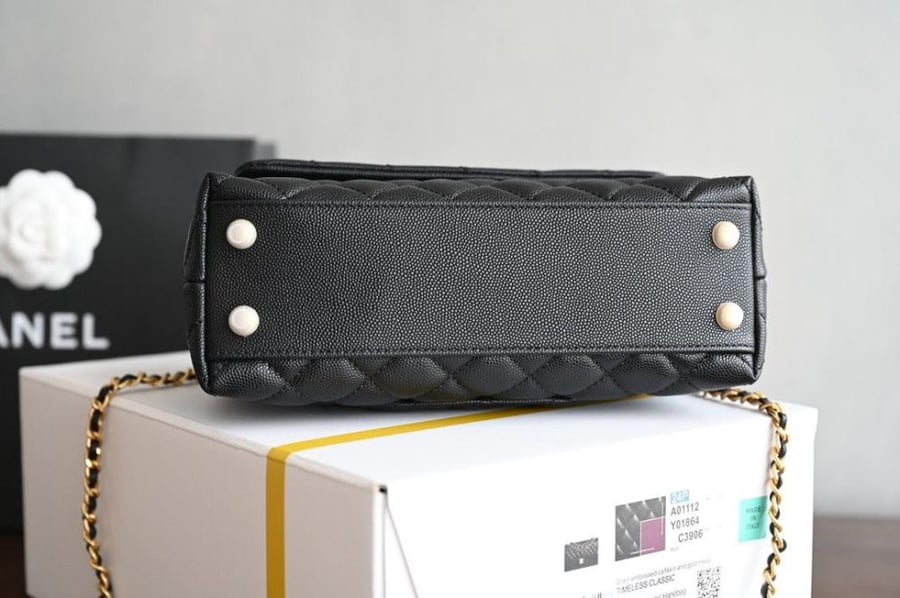 Chanel 24cm