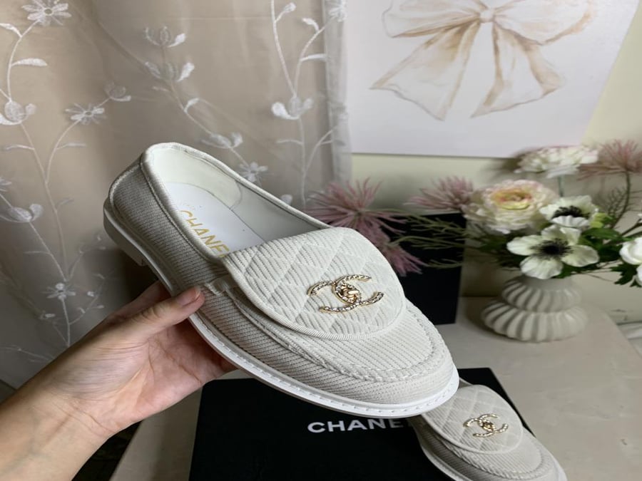 Chanel 38