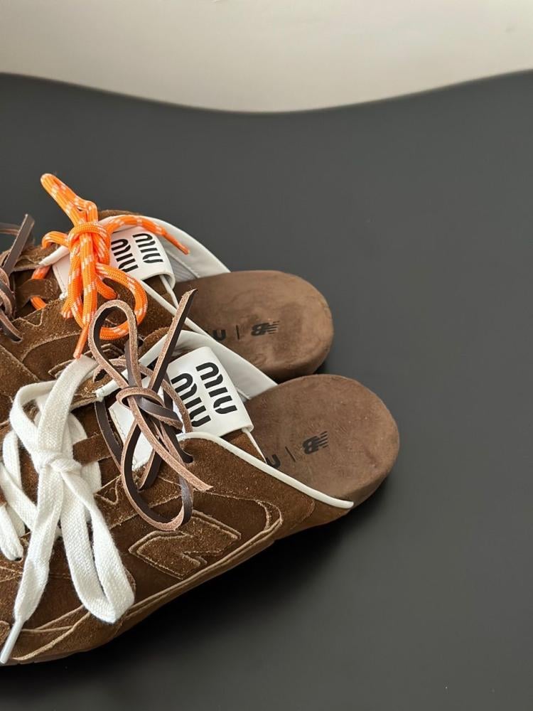 Miu Miu flat