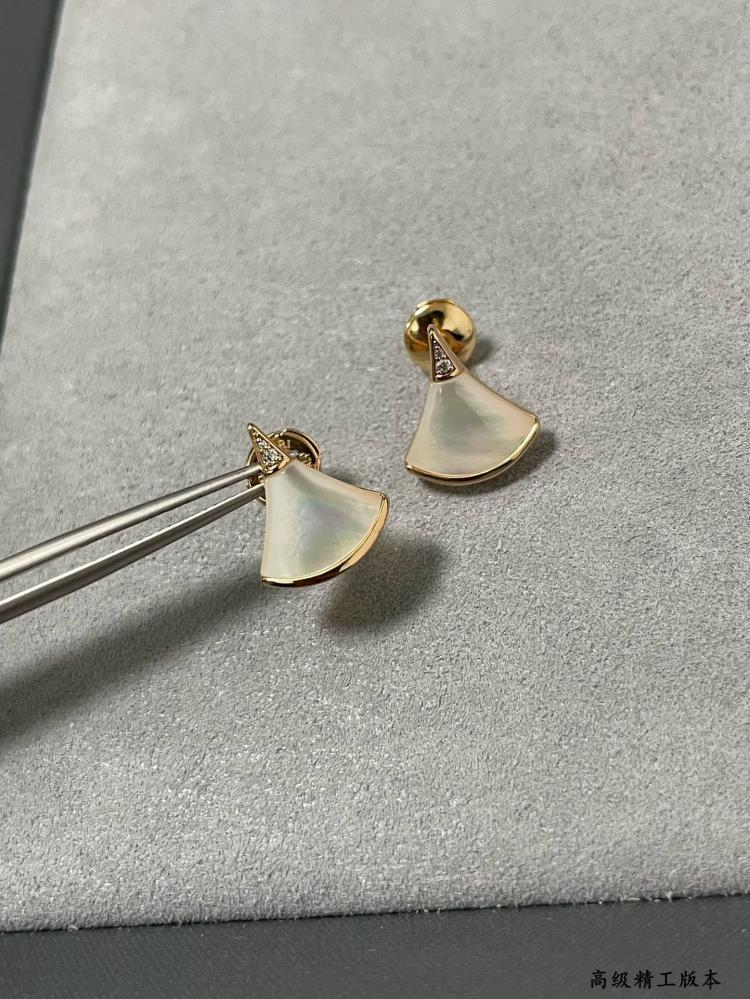 Bvlgari earrings