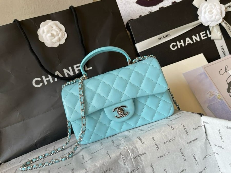Chanel 20cm
