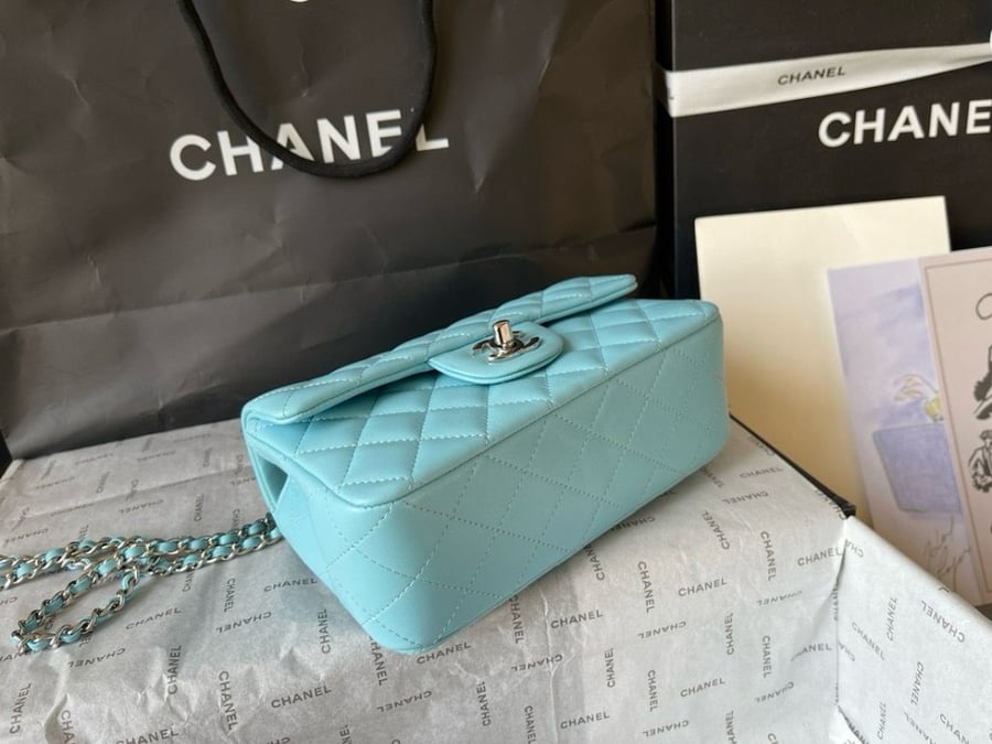 Chanel 20cm