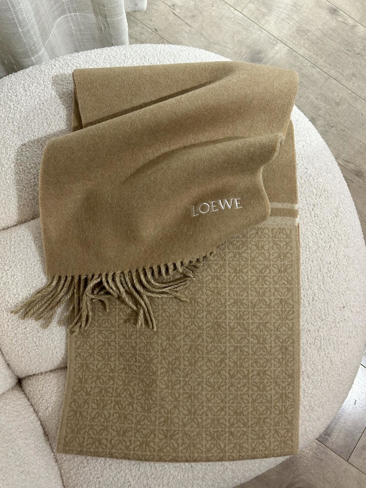 Loewe scarf