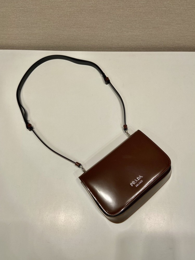 Prada 18cm