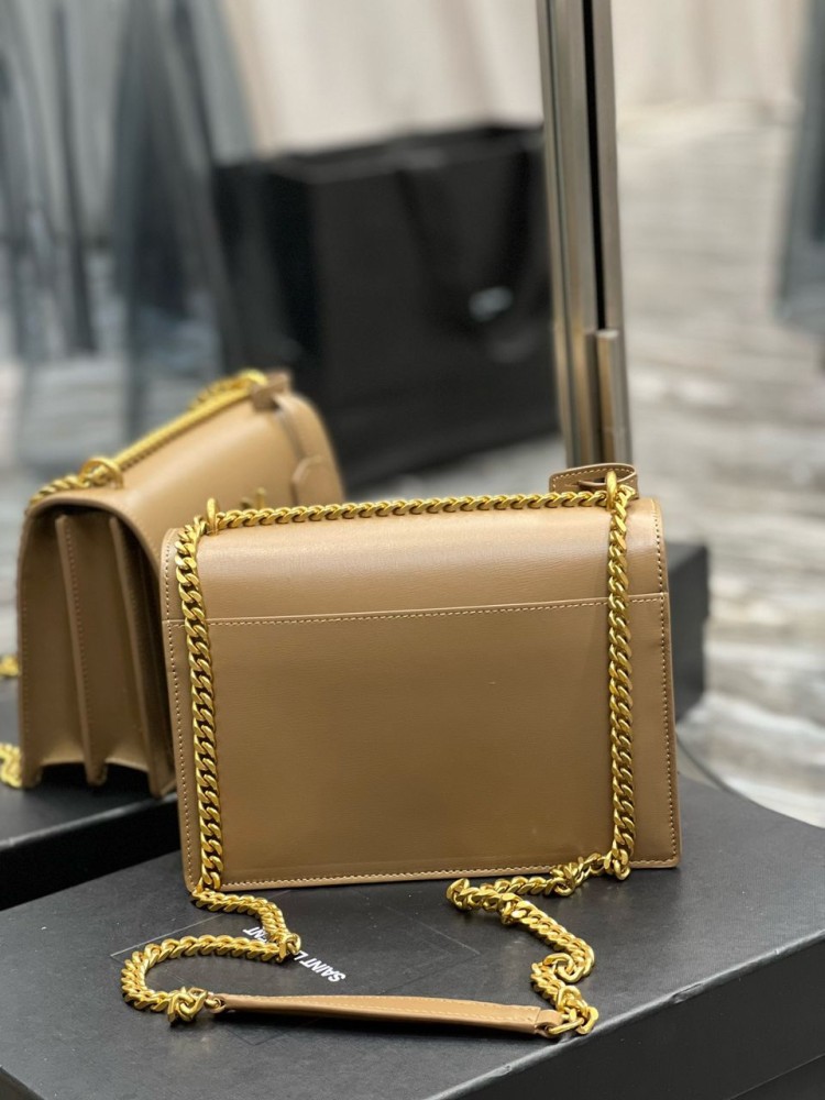 YSL 22cm