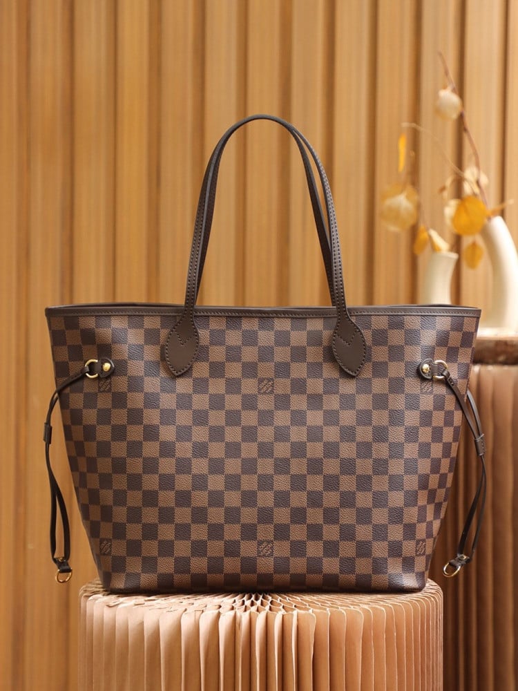 LV 31cm