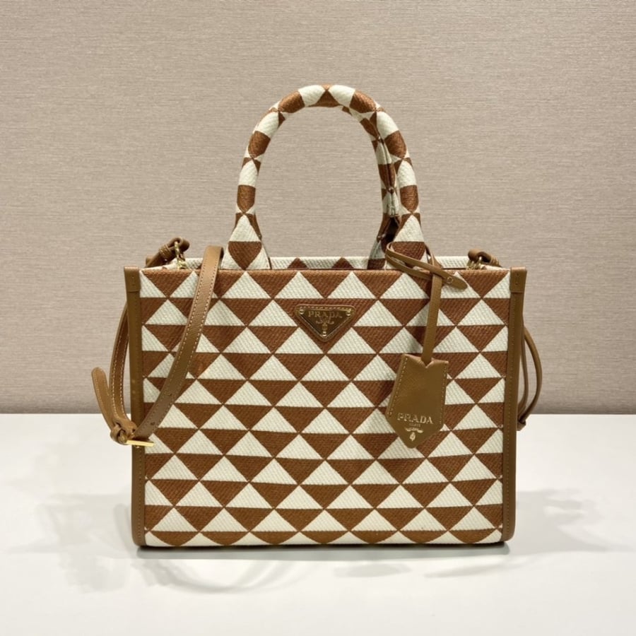 Prada 28cm