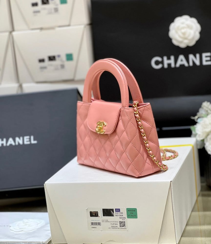 Chanel 19cm