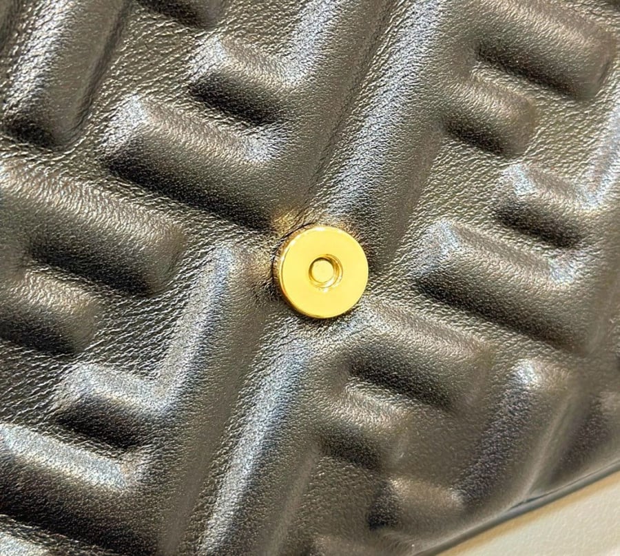 Fendi 19cm