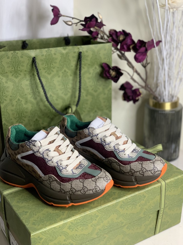 Gucci 38