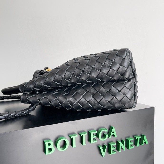 Bottega veneta 32cm