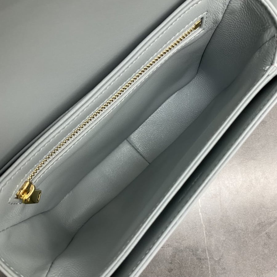 Celine 18cm