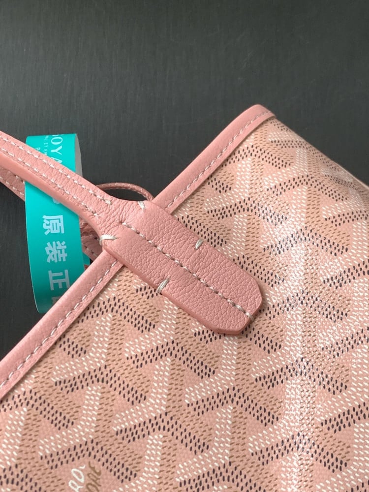 Goyard 20cm