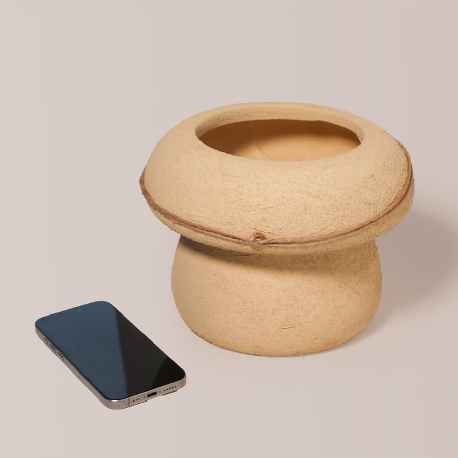 Sugar ceramic vase